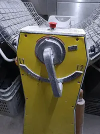 Máquina laminadora Tober - miniatura 1