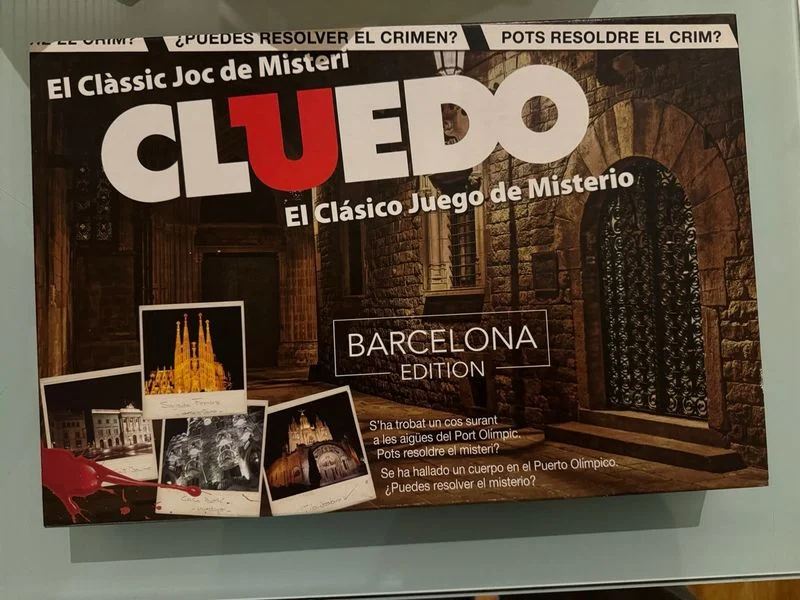 Cluedo Edición Barcelona Juego de Misterio