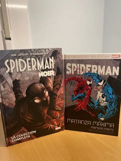 Cómic SPIDERMAN NOIR + Cómic SPIDERMAN MANTANZA