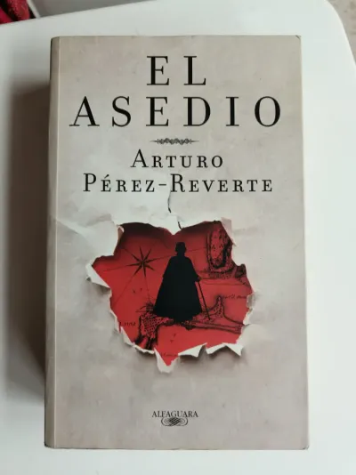 El asedio