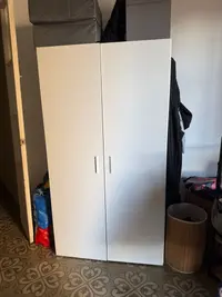 Armario blanco dos puertas - miniatura 1