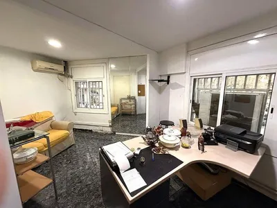 Local comercial en permuta en Sant Antoni en Barcelona