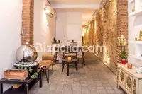 Local comercial en permuta en L'Antiga Esquerra de l'Eixample en Barcelona - miniatura 1