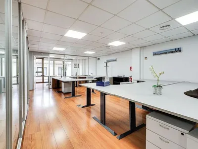 Oficina en permuta en La Dreta de l'Eixample en Barcelona