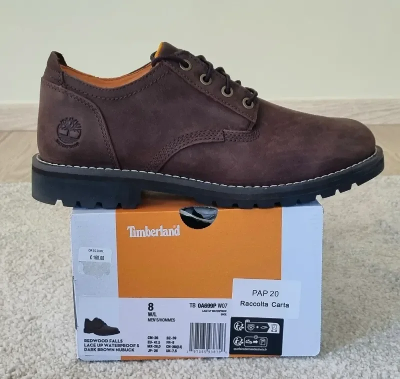 TIMBERLAND WATERPROOF.  41.5. PIEL SIN ESTRENAR