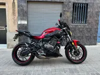 Yamaha MT07 - miniatura 1