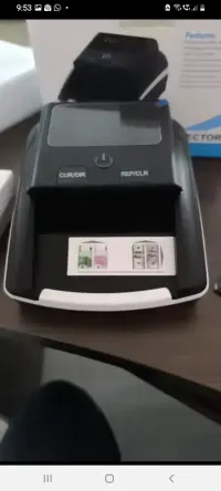 Contadora de Billetes y Detector Falsos - miniatura 1