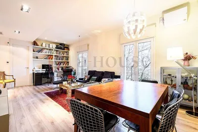 Piso en permuta en La Nova Esquerra de l'Eixample en Barcelona