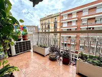 Piso en permuta en Sant Antoni en Barcelona - miniatura 1