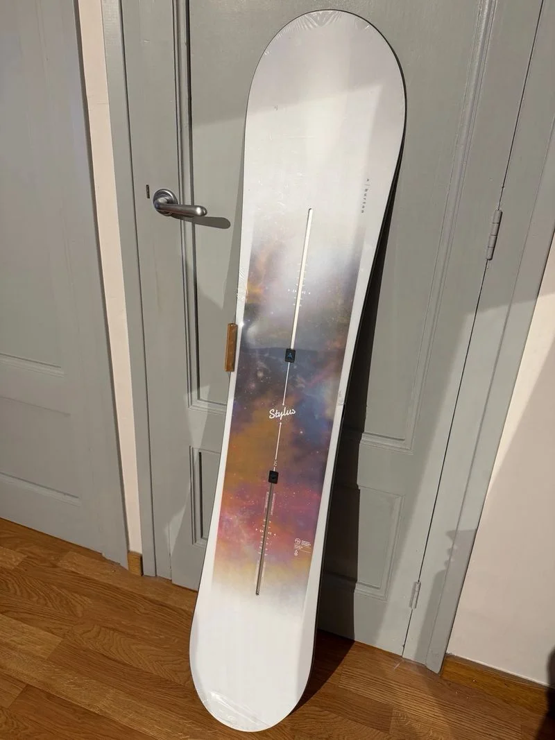 Tabla de Snowboard Burton 142cm - foto 2