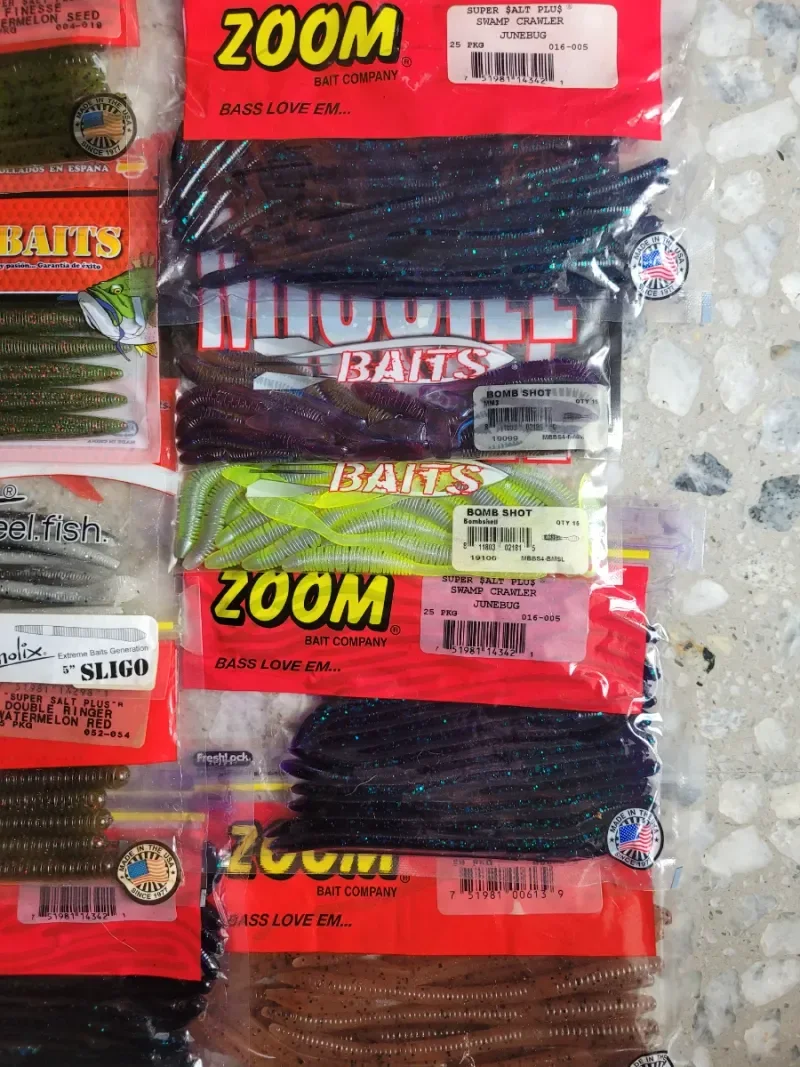 Lote señuelos AGR, ZOOM, Molix - foto 2