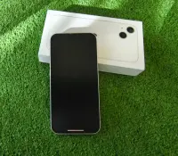 iPhone 13 128GB Blanco + 27 fundas de regalo! - miniatura 2
