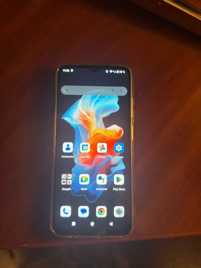 RedBeat E3 256 Gb de Rom y 12Gb De Ram Es nuevo - foto 2