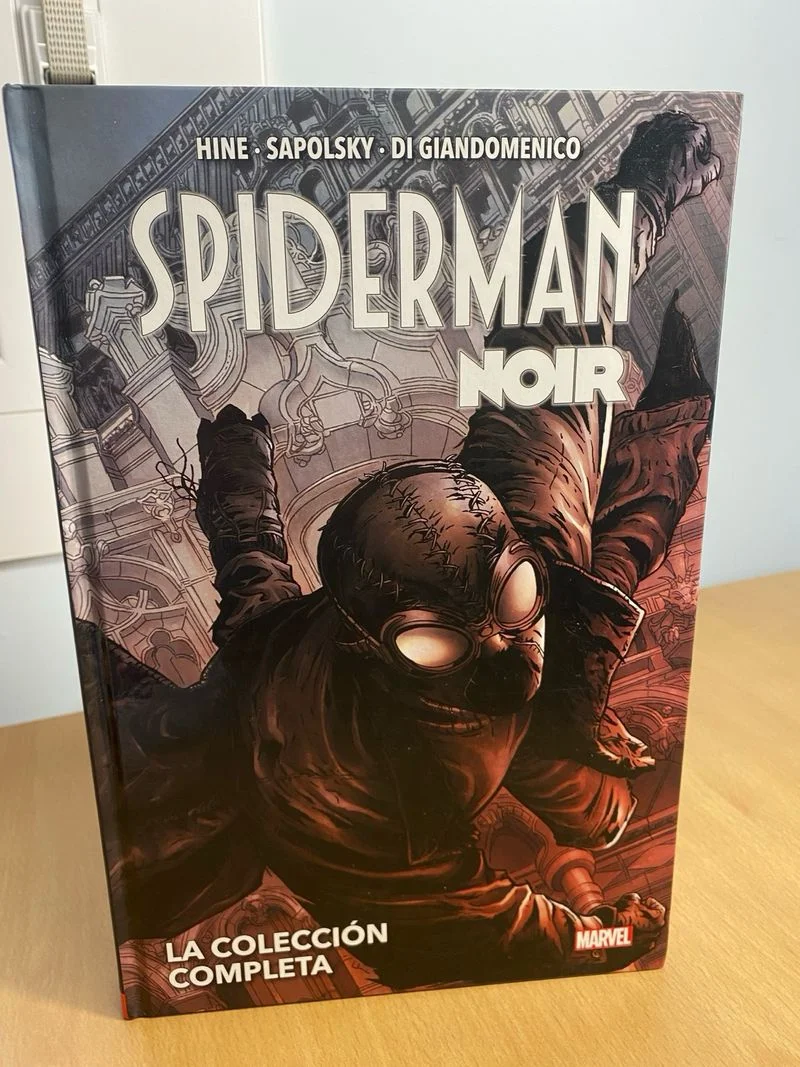 Cómic SPIDERMAN NOIR + Cómic SPIDERMAN MANTANZA - foto 2