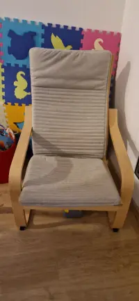 Sillón reclinable de tela y madera - miniatura 2