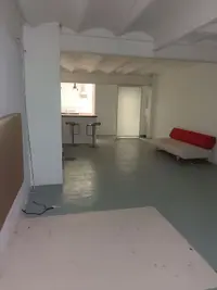 Local comercial en permuta en Sant Antoni en Barcelona - miniatura 2