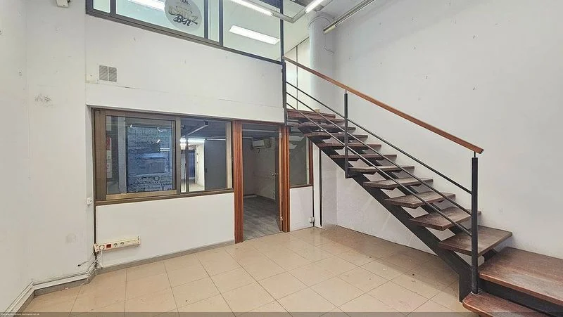 Local comercial en permuta en La Nova Esquerra de l'Eixample en Barcelona - foto 2
