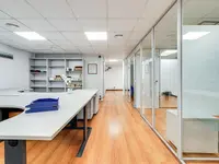 Oficina en permuta en La Dreta de l'Eixample en Barcelona - miniatura 2