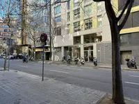Local comercial en permuta en L'Antiga Esquerra de l'Eixample en Barcelona - miniatura 2