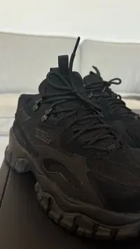 Zapatillas Fila Ray Tracer Negras - miniatura 2