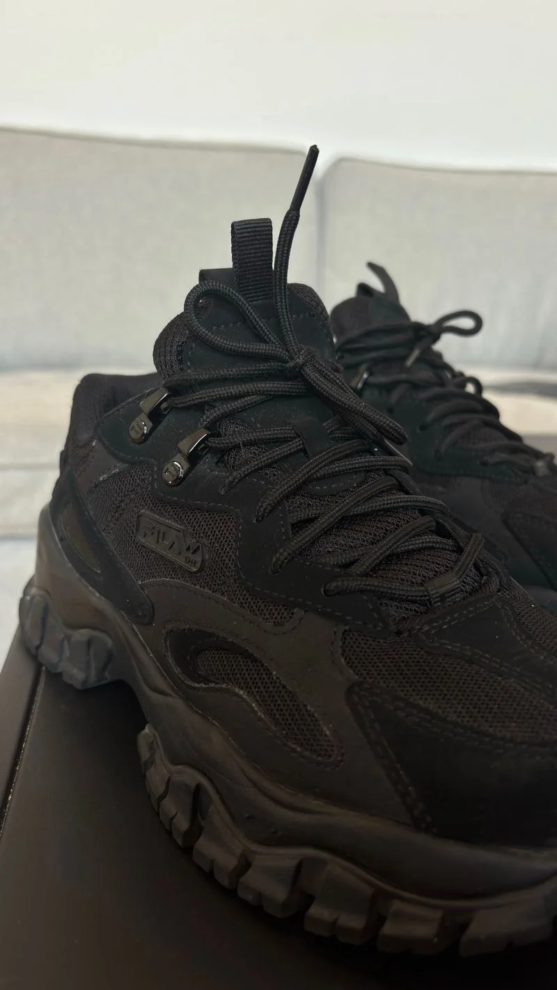 Zapatillas Fila Ray Tracer Negras - foto 2