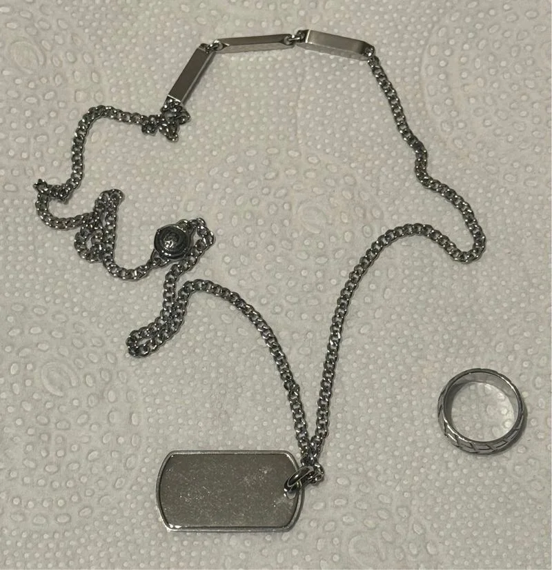 Cadena con placa de la marca Diesel - foto 2