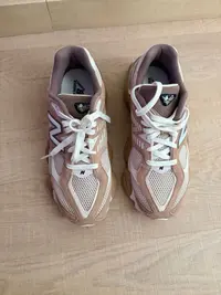 Zapatillas New Balance 9060 originales - miniatura 2