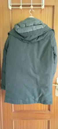 Abrigo de plumas negro - miniatura 2