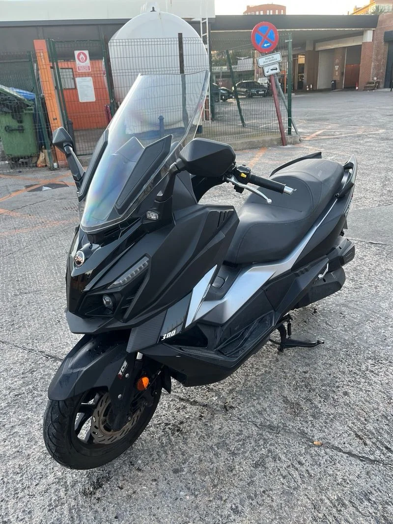 Sym Cruisym 300 E5 TCS 2023 - foto 2