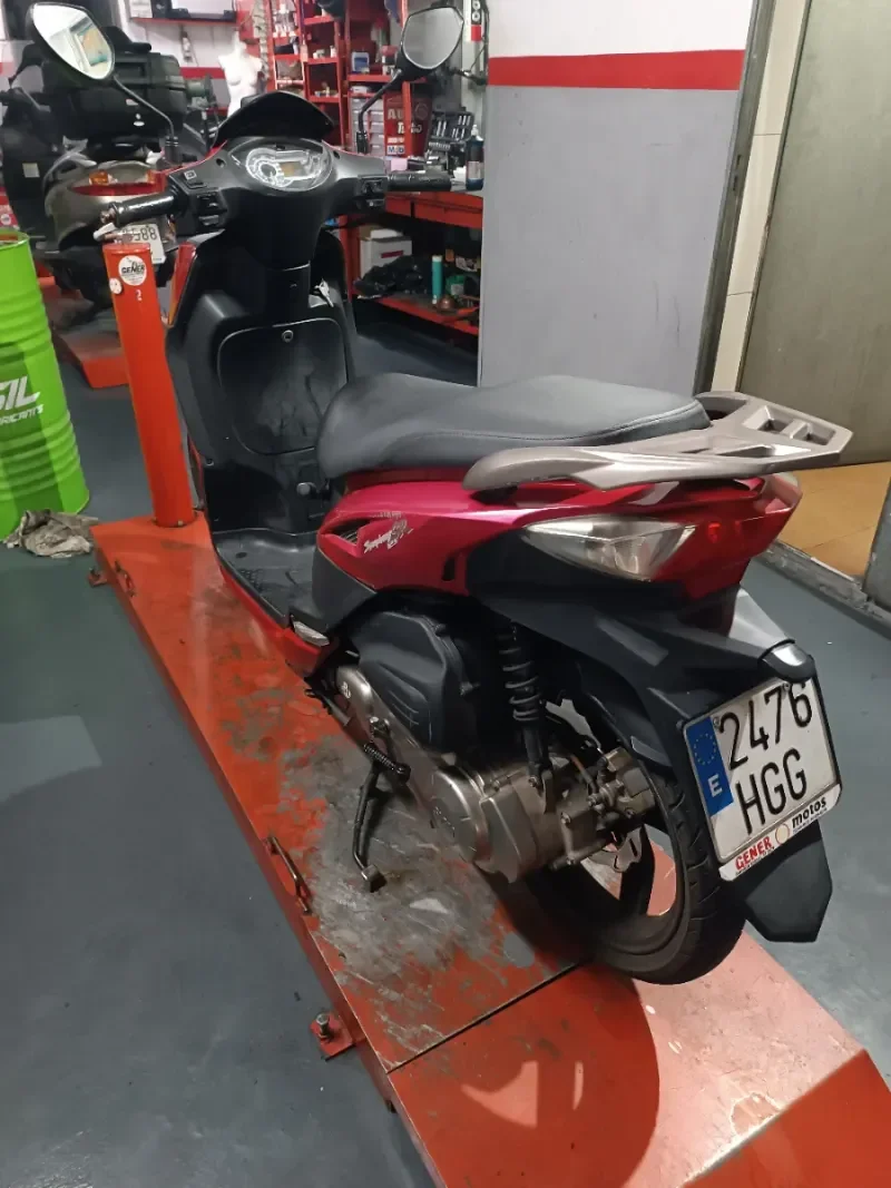 Moto SYM 125 Scooter 2011 - foto 2