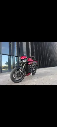 Triumph Street Triple 765 RS - miniatura 2