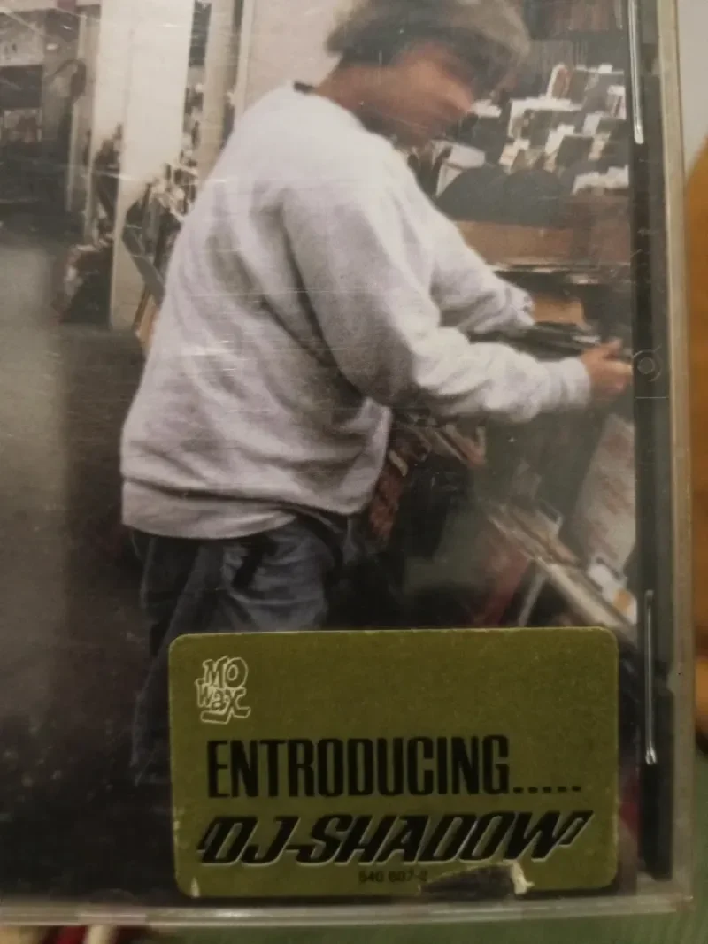 Lote 2 CDs: DJ Krush + DJ Shadow - foto 2