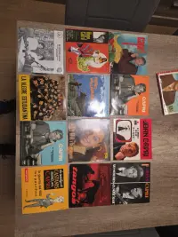 Lote Vinilos Pequeños Varios Artistas - miniatura 2