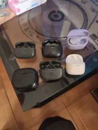 Estuches Cargadores JBL (Varios Colores y modelos) - miniatura 2