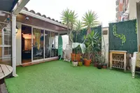 Piso en permuta en Sant Antoni en Barcelona - miniatura 2