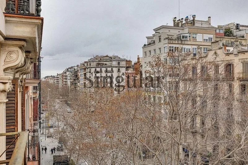 Piso en permuta en L'Antiga Esquerra de l'Eixample en Barcelona - foto 2