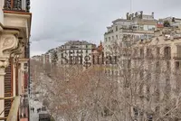 Piso en permuta en L'Antiga Esquerra de l'Eixample en Barcelona - miniatura 2