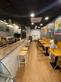 Nave industrial en permuta en Sant Gervasi - Galvany en Barcelona - miniatura 2