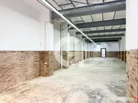 Nave industrial en permuta en Sants-Badal en Barcelona - miniatura 2