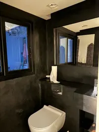 Chalet en permuta en Sant Antoni en Barcelona - miniatura 3