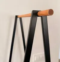 Perchero moderno metal y madera - miniatura 3