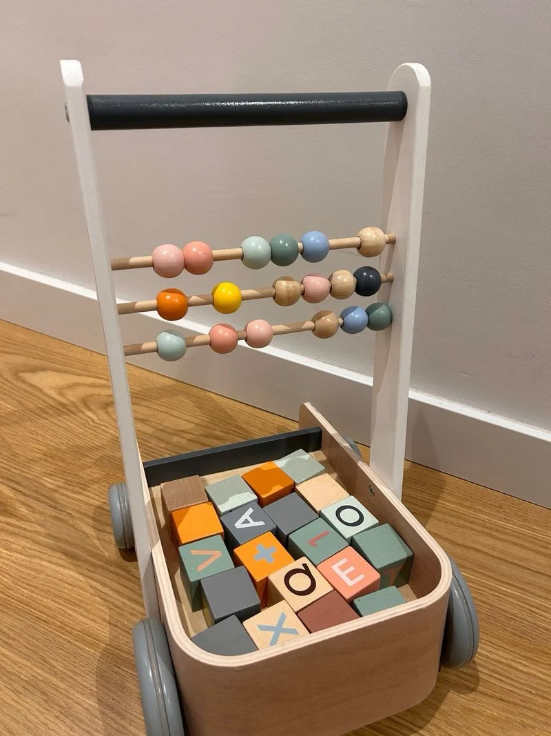 Carro Janod con 20 cubos - foto 3