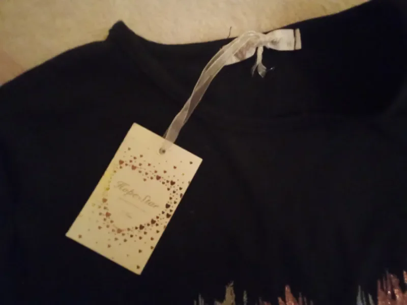 Camiseta negra manga larga AMOR - foto 3