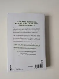 La psicología del dinero: Cómo piensan los rico... - miniatura 3