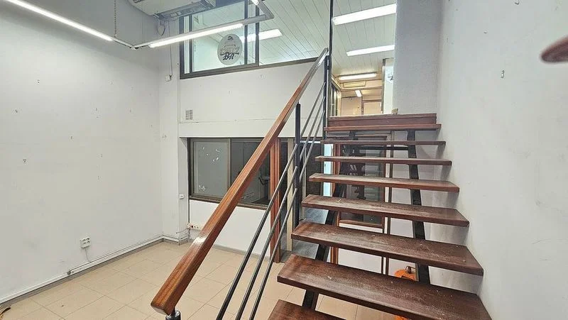 Local comercial en permuta en La Nova Esquerra de l'Eixample en Barcelona - foto 3