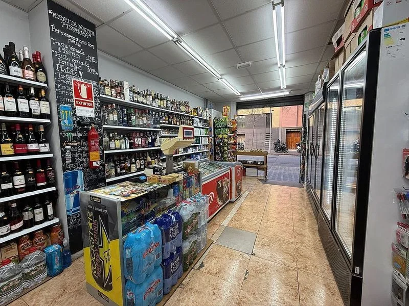 Local comercial en permuta en L'Antiga Esquerra de l'Eixample en Barcelona - foto 3