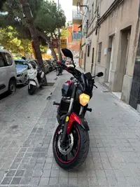 Yamaha MT07 - miniatura 3