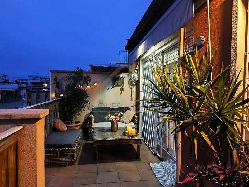 Piso en permuta en La Nova Esquerra de l'Eixample en Barcelona - foto 3