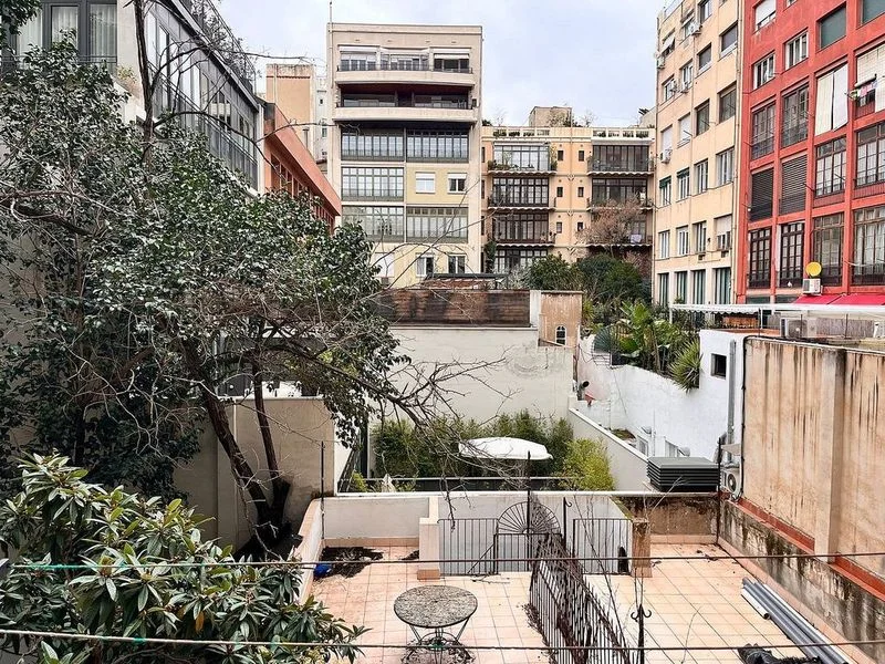 Piso en permuta en La Dreta de l'Eixample en Barcelona - foto 3