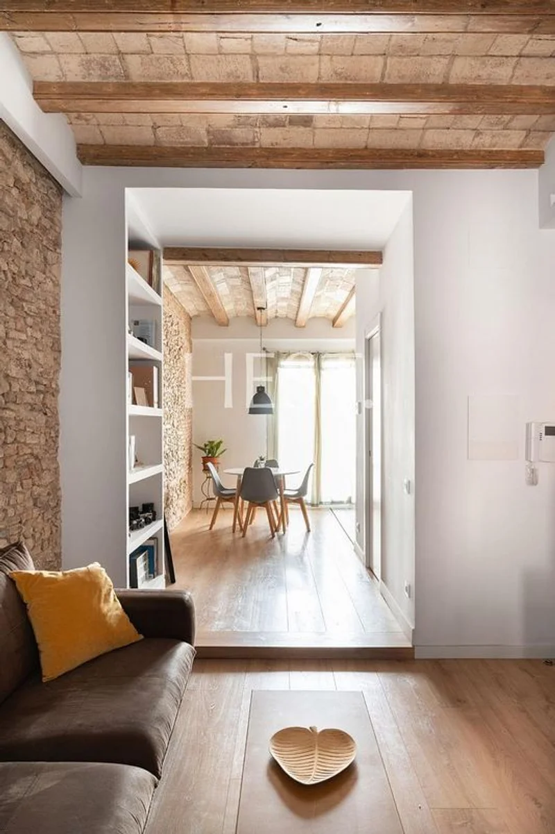 Piso en permuta en El Raval en Barcelona - foto 3